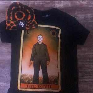 Halloween/micheal myers t-shirt+ matching beanie sold together